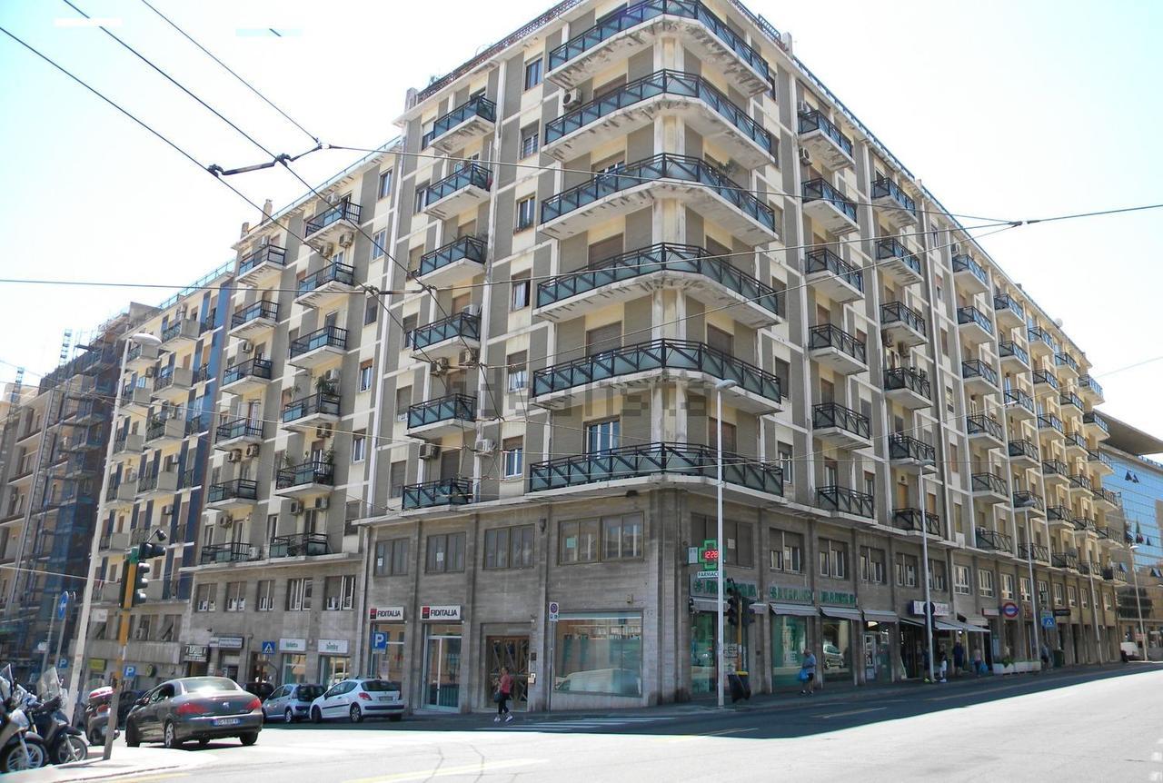 Bright Apartment Кальяри Экстерьер фото
